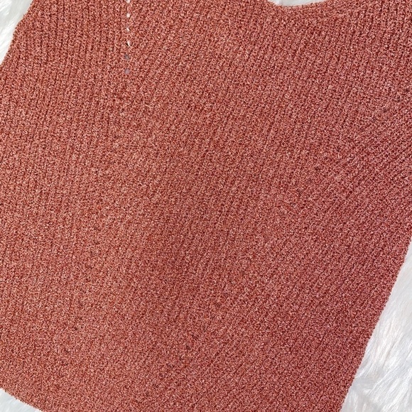 Sienna top eyelet sleeveless knit top - Picture 5 of 7